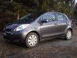 Bail pour Toyota Yaris 2009 Gris