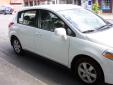 Bail pour Nissan Versa 2007 Blanc