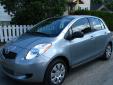 Bail pour Toyota Yaris 2008 Gris