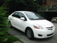 Bail pour Toyota Yaris 2008 Blanc