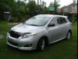 Bail pour Toyota Matrix 2010 Gris