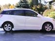 Bail pour Toyota Matrix 2008 Blanc