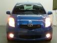 Bail pour Toyota Yaris 2006 Bleu
