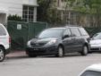 Bail pour Toyota Sienna 2008 Bleu