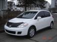 Bail pour Nissan Versa 2009 Blanc