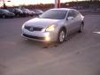 Bail pour Nissan Altima 2008 Gris