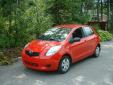 Bail pour Toyota Yaris 2007 Rouge