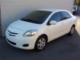 Bail pour Toyota Yaris 2009 Blanc