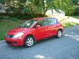 Bail pour Nissan Versa 2008 Rouge