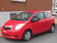 Bail pour Toyota Yaris 2007 Rouge