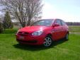 Bail pour Hyundai Accent 2008 Rouge