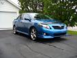 Bail pour Toyota Corolla 2009 Bleu