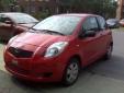 Bail pour Toyota Yaris 2007 Rouge