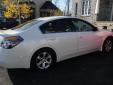 Bail pour Nissan Altima 2008 Blanc