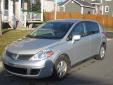 Bail pour Nissan Versa 2007 Gris